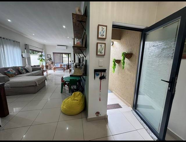 3 BEDROOM HOUSE FOR SALE IN MIDLANDS ESTATE
